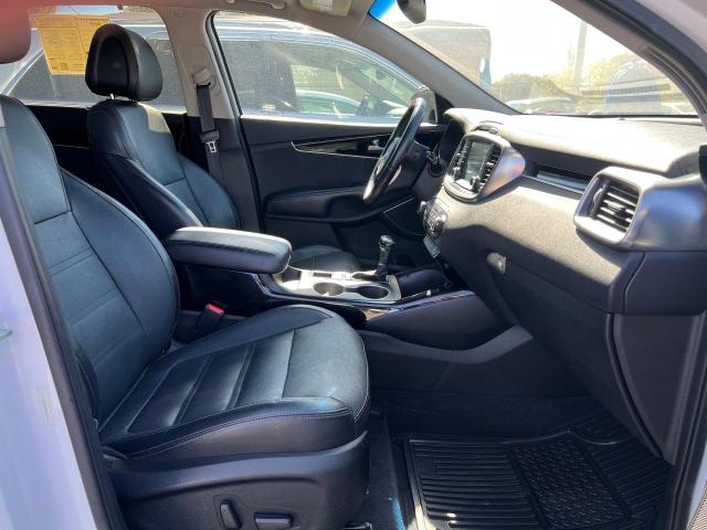 5XYPKDA56GG097977 KIA SORENTO SX