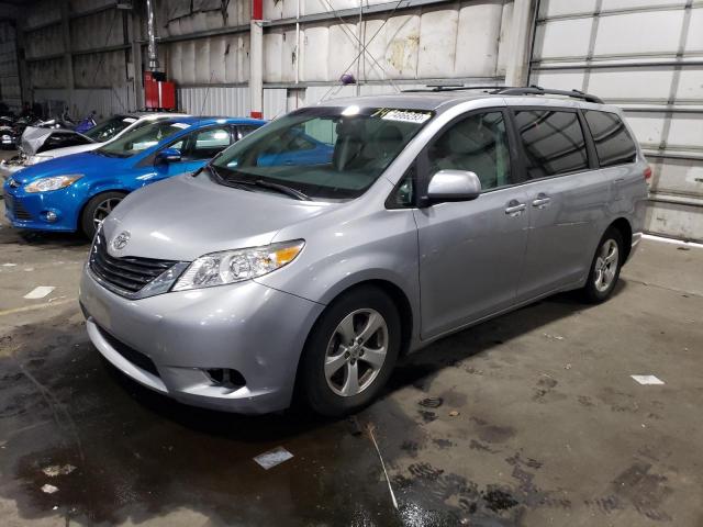 2013 Toyota Sienna LE