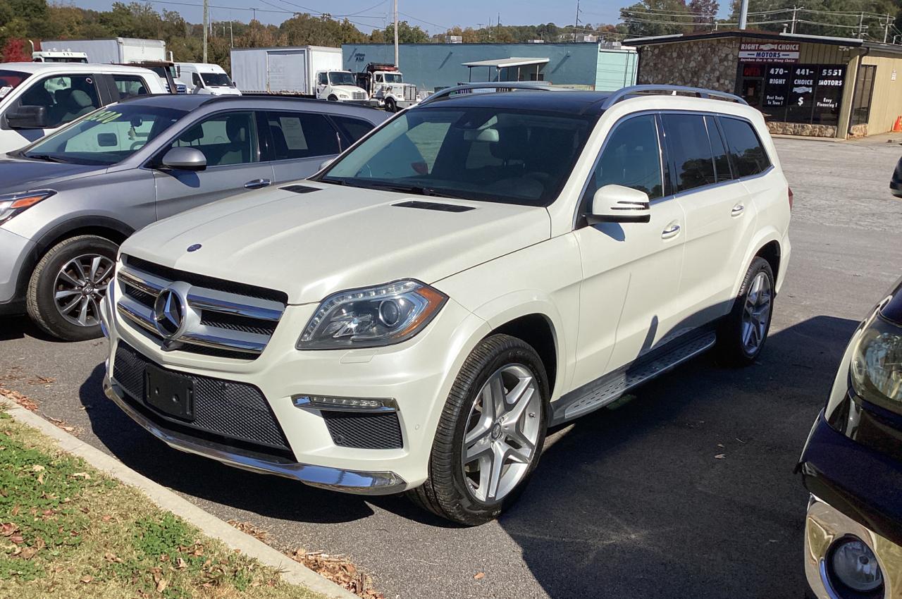 4JGDF7DE0FA594733 2015 Mercedes-Benz Gl 550 4Matic