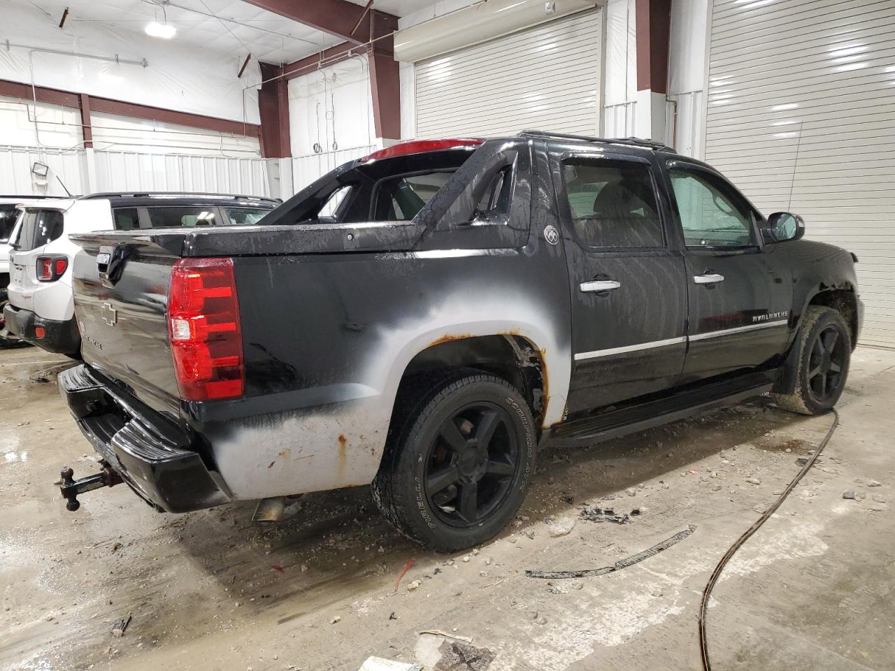 2013 Chevrolet Avalanche Ltz vin: 3GNTKGE76DG259414