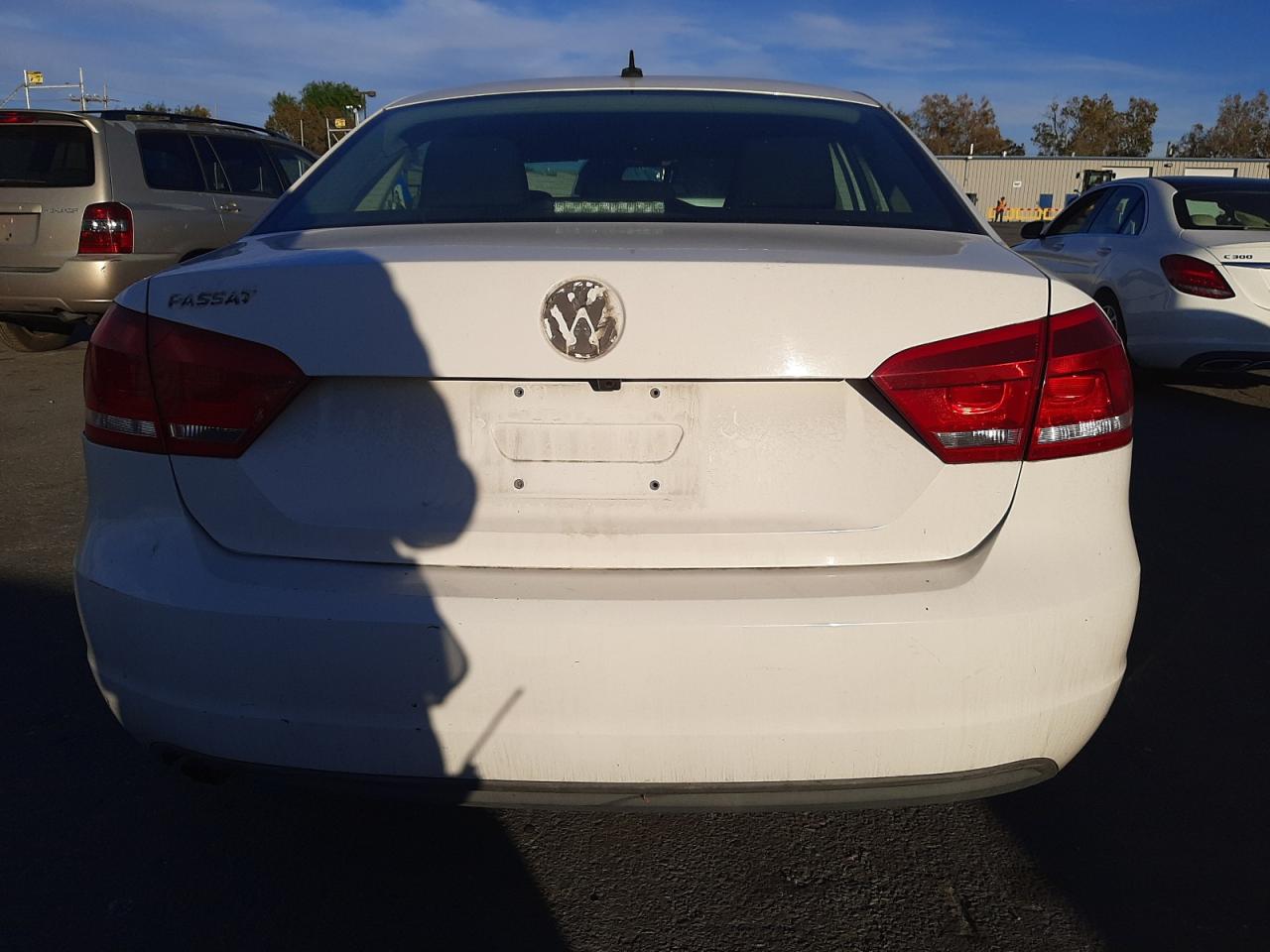 1VWAH7A32CC045486 2012 Volkswagen Passat S
