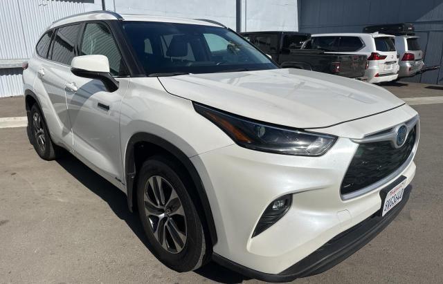 2021 Toyota Highlander Hybrid XLE