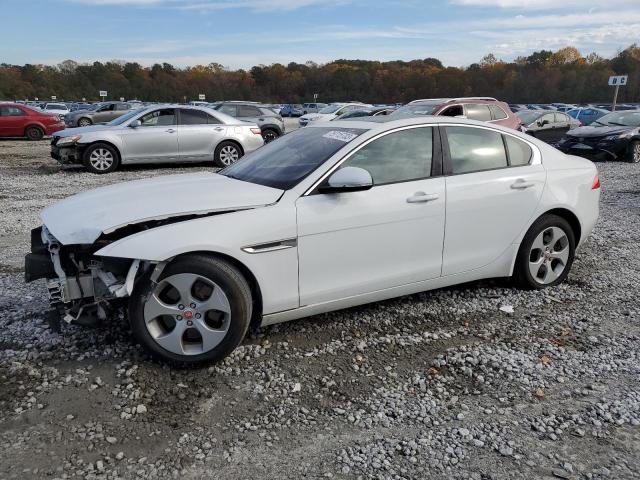 2017 Jaguar XE 