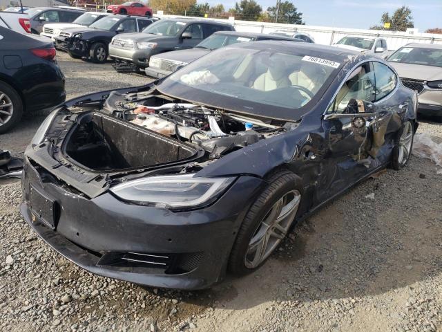 5YJSA1E22JF285311 | 2018 Tesla model s