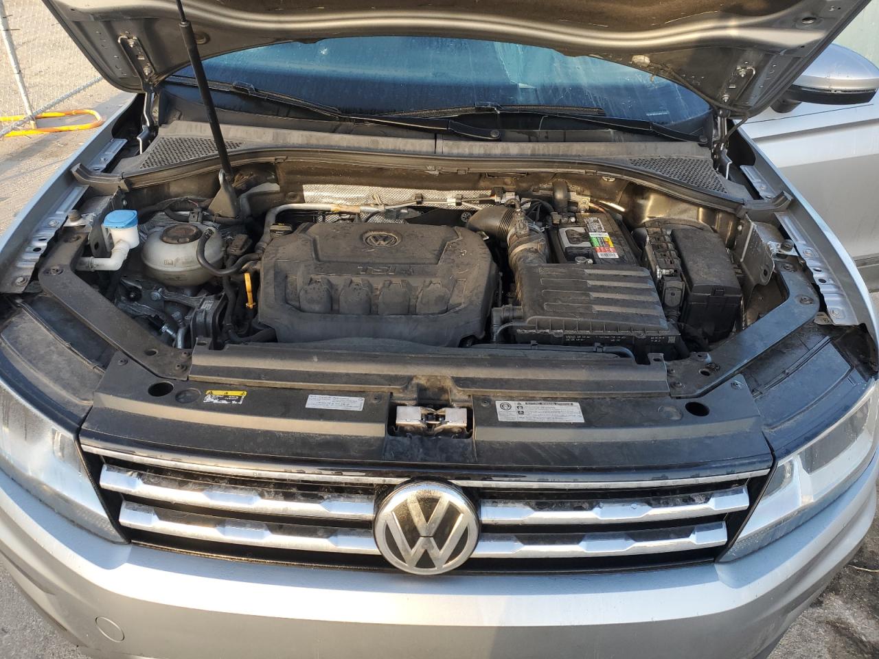 3VV1B7AX0LM021985 2020 Volkswagen Tiguan S