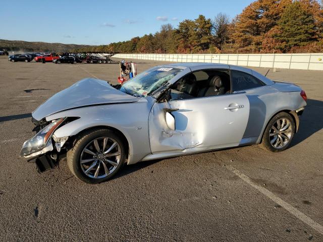 2015 INFINITI Q60 