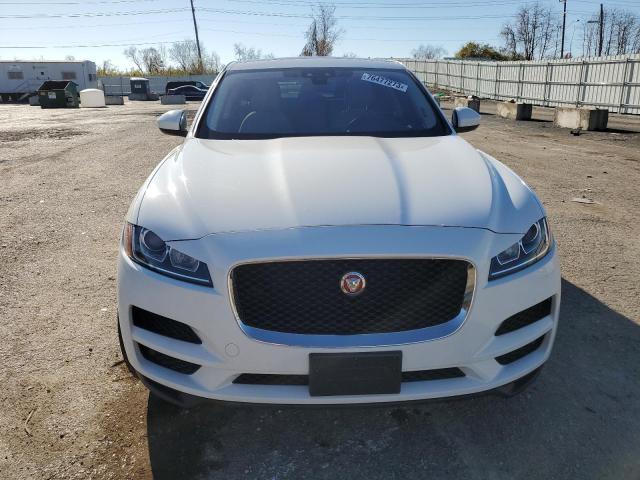 SADCJ2BV9HA898607 Jaguar F-pace Premium