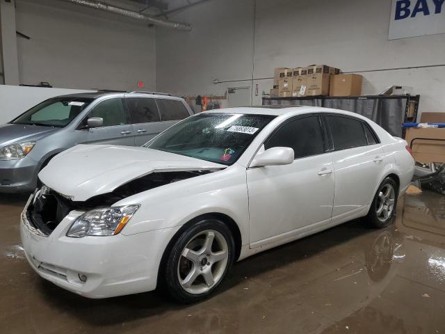 2005 Toyota Avalon XL