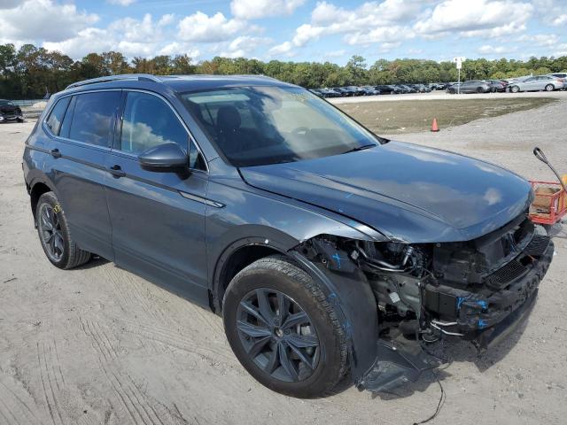 3VV3B7AX3PM033336 Volkswagen Tiguan SE 4