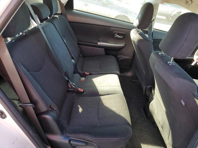 JTDZN3EU8GJ040983 Toyota PRIUS V