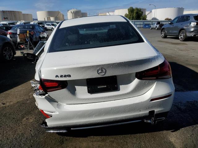 W1K3G4EB8MJ314558 | 2021 MERCEDES-BENZ A 220