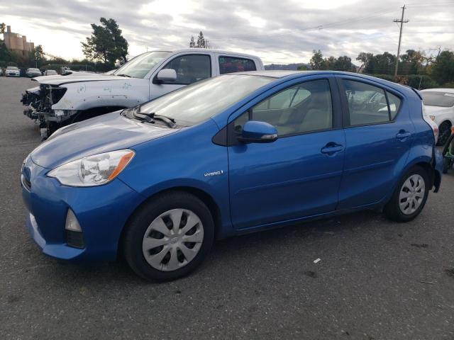 2013 Toyota Prius c 