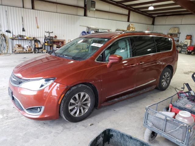 Lot #2391824679 2018 CHRYSLER PACIFICA T salvage car