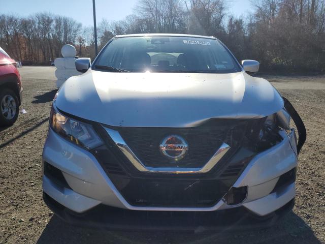 JN1BJ1AWXMW662107 Nissan Rogue Sport S