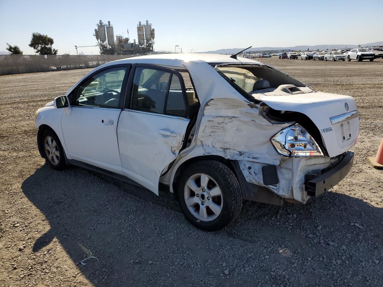 3N1BC11E18L365921 2008 Nissan Versa S