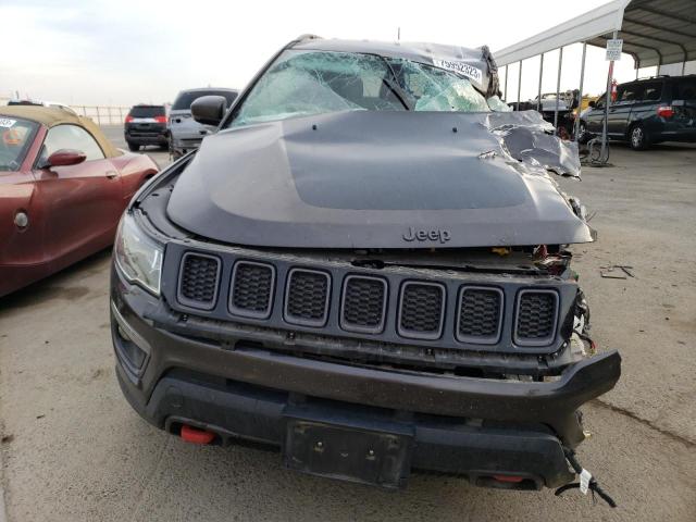 3C4NJDDBXKT627607 Jeep Compass Trailhawk