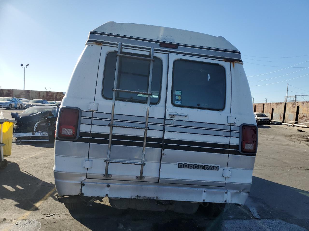 2B7HB21Y5KK351372 1989 Dodge Ram Van B250