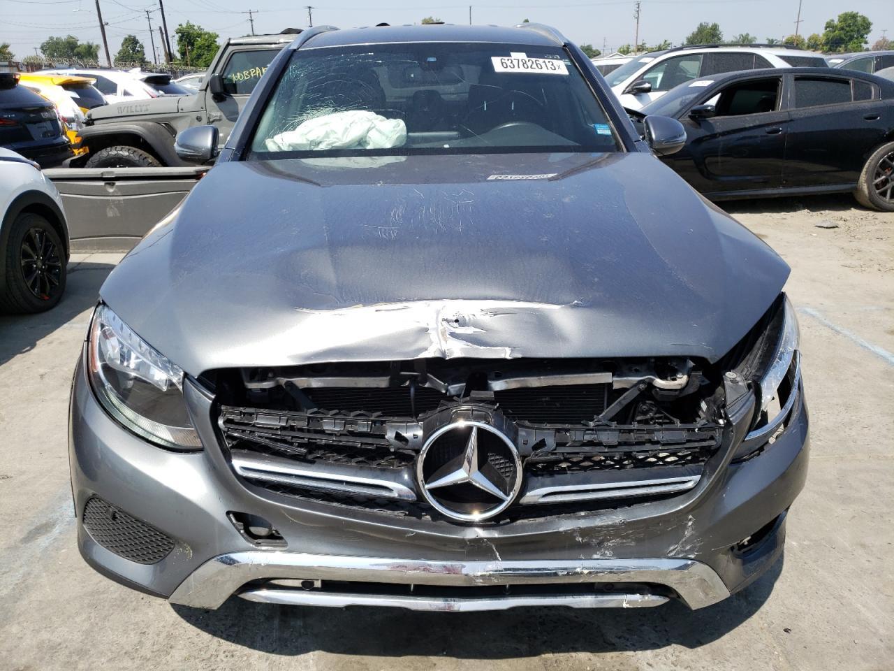 WDC0G4KB6HF232087 2017 Mercedes-Benz Glc 300 4Matic