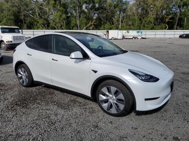 7SAYGDEE0PA035322 Tesla Model Y  4