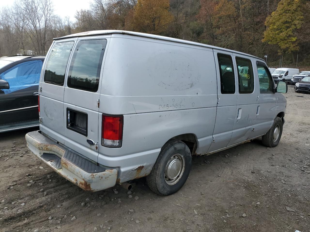 1ftre14w2yha32510 1FTRE14W2YHA32510 2000 Ford Econoline E150 Van
