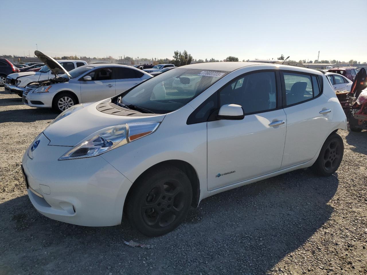 Электромобиль Nissan Leaf 2013