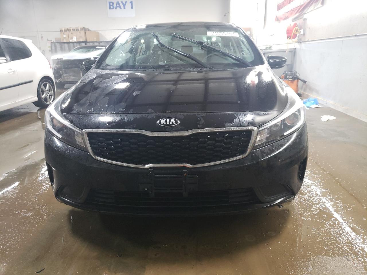 3KPFK4A70HE085402 2017 Kia Forte Lx