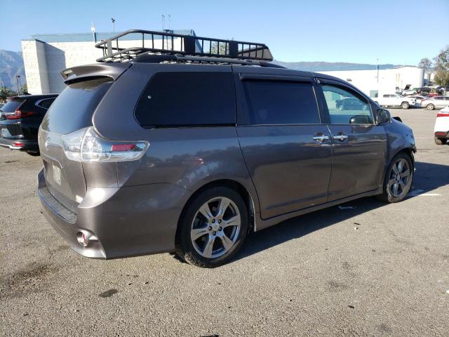 5TDXZ3DC8HS850297 2017 TOYOTA SIENNA, photo no. 3