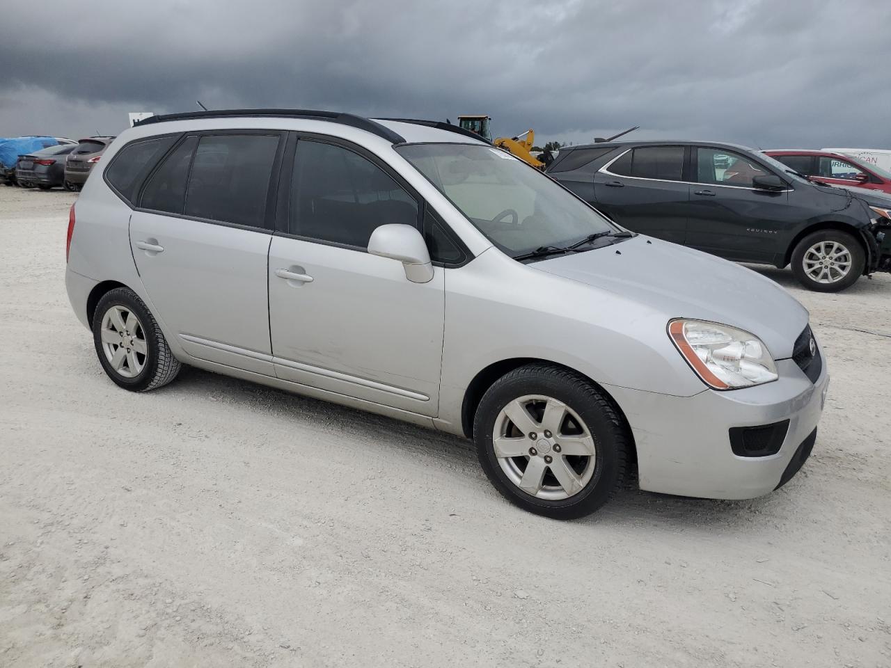 KNAFG526187149778 2008 Kia Rondo Lx KNAFG526187149778 2008 Kia Rondo Lx