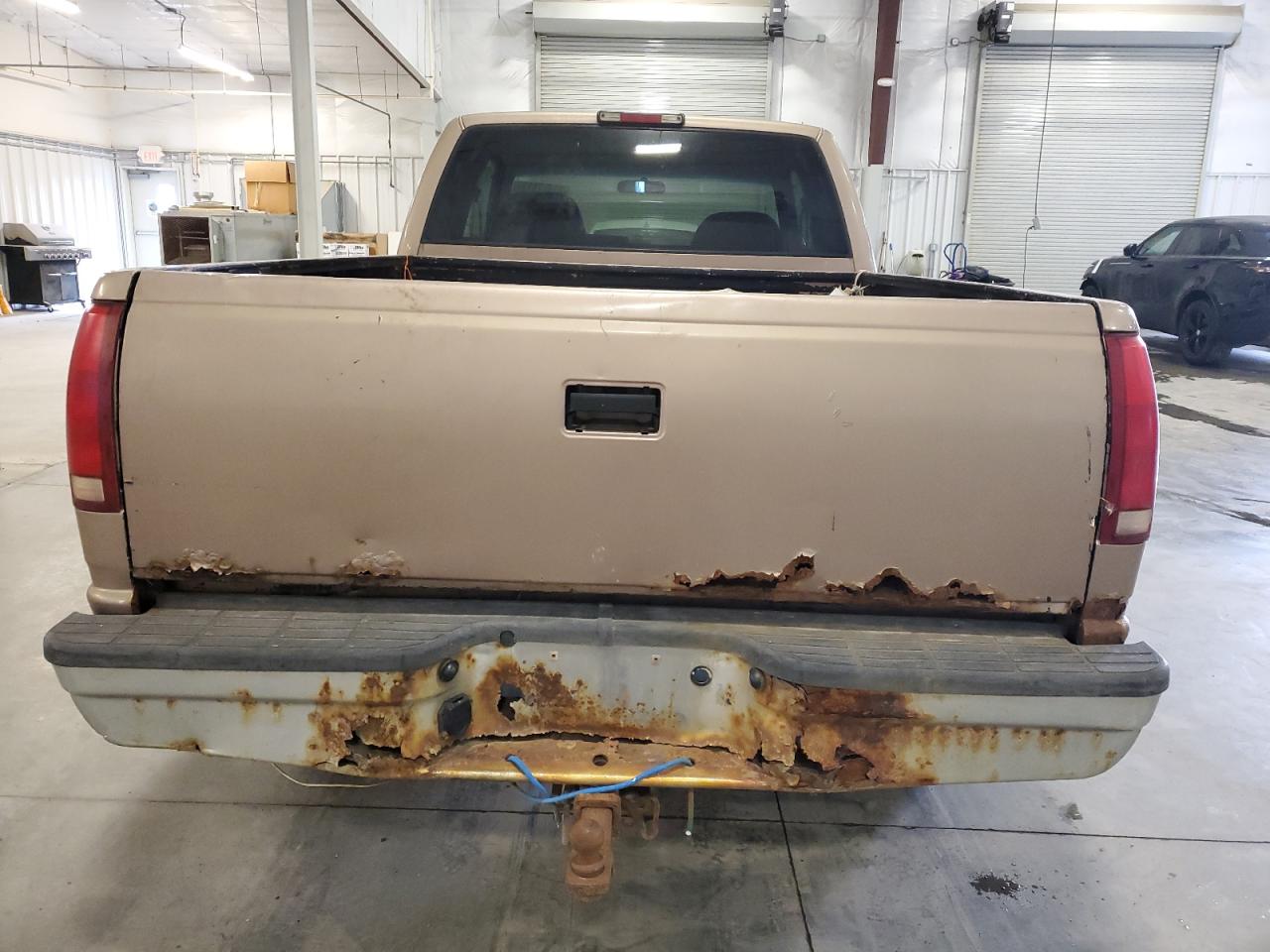 2GCEK19K8R1255829 1994 Chevrolet Gmt-400 K1500