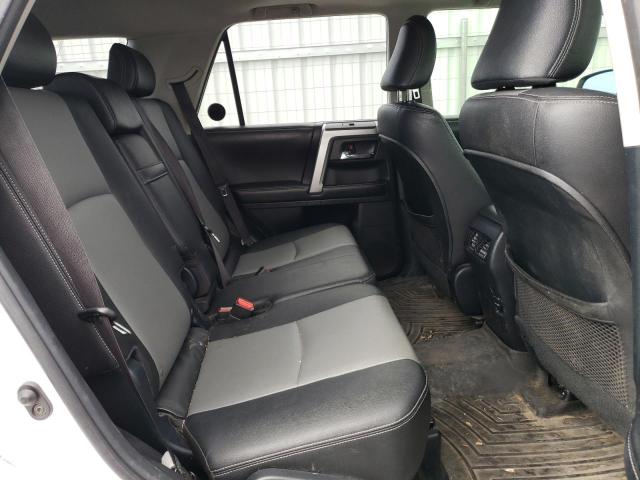 2015 TOYOTA 4RUNNER SR - JTEBU5JR1F5269784