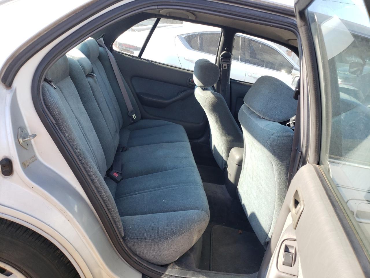 4t1sk12exnu037456 4T1SK12EXNU037456 1992 Toyota Camry Le