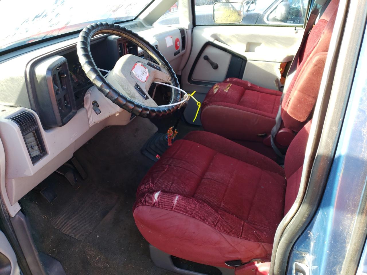 1FMCA11U6GZB42811 1986 Ford Aerostar 1FMCA11U6GZB42811 1986 Ford Aerostar