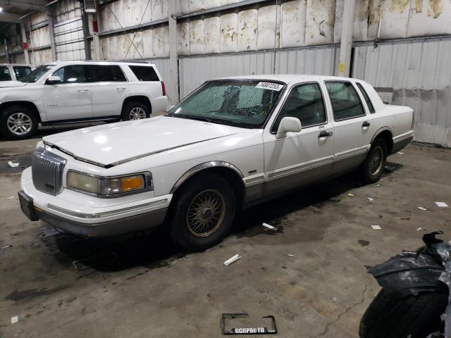 1996 Lincoln Town Car Signature