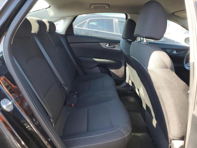 3KPF24AD3KE123458 KIA FORTE FE
