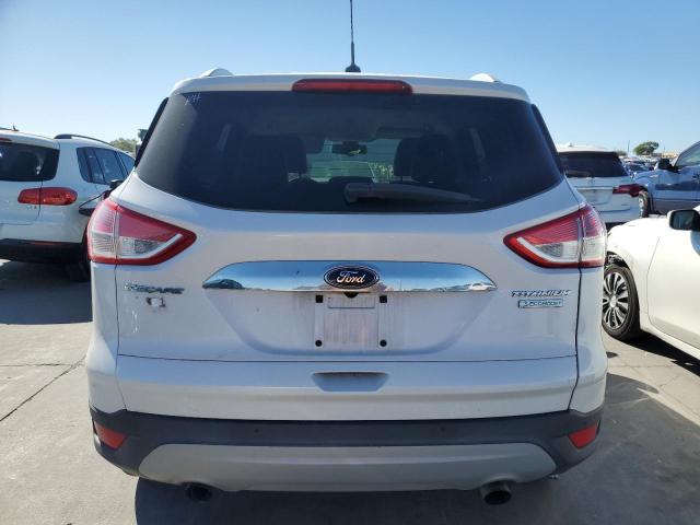 1FMCU0J94EUD57188 Ford Escape Titanium