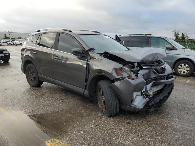 2T3ZFREV2HW368265 | 2017 TOYOTA RAV4 LE