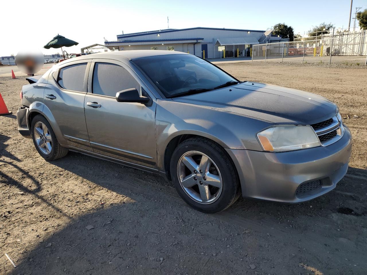 1C3CDZAB7CN154061 2012 Dodge Avenger Se