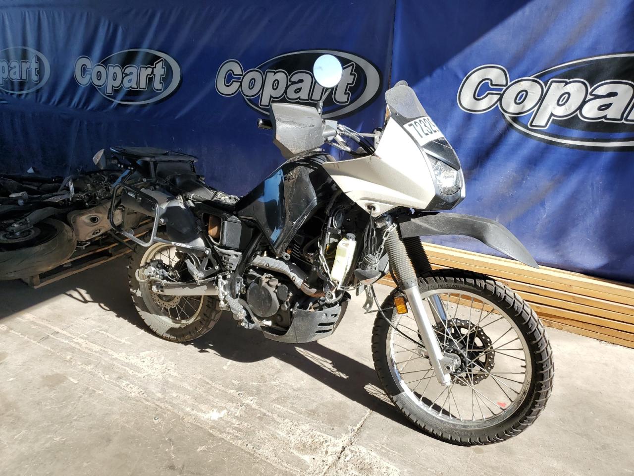 2011 Kawasaki KL650-E E