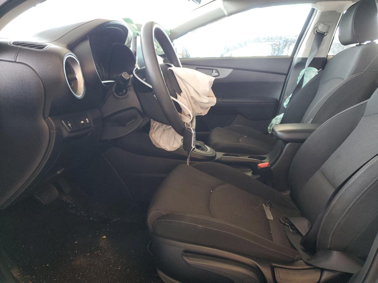 3KPF24AD6ME306856 2021 Kia Forte Fe