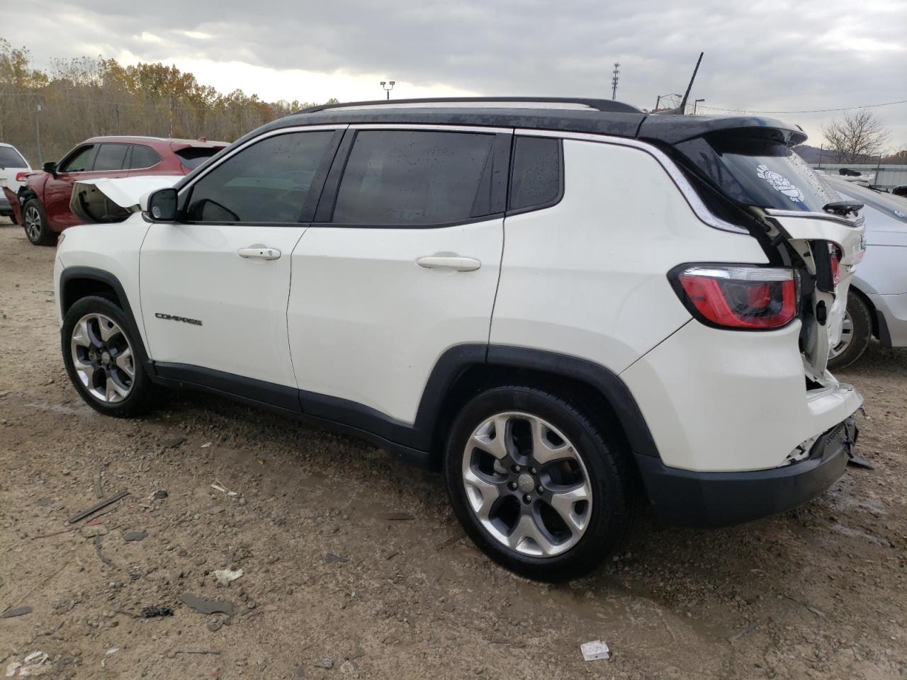 2019 Jeep Compass Limited vin: 3C4NJCCB5KT769326