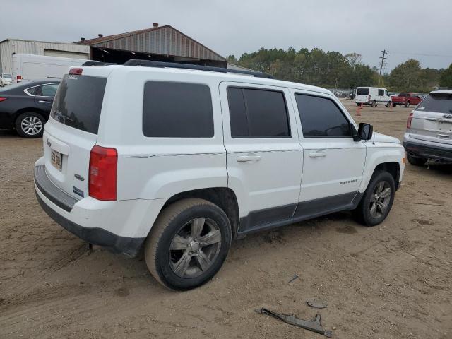 1C4NJRFB7GD613980 Jeep Patriot Latitude