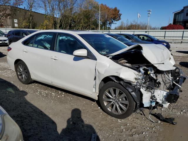  TOYOTA CAMRY 2017 Білий
