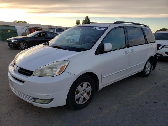 2004 Toyota Sienna XLE