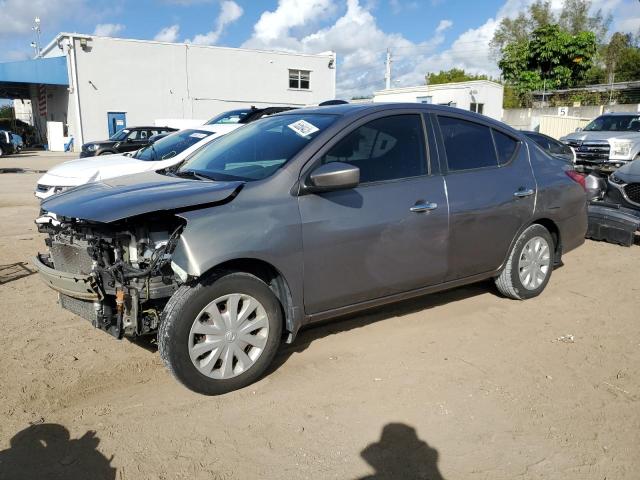 2015 Nissan Versa S