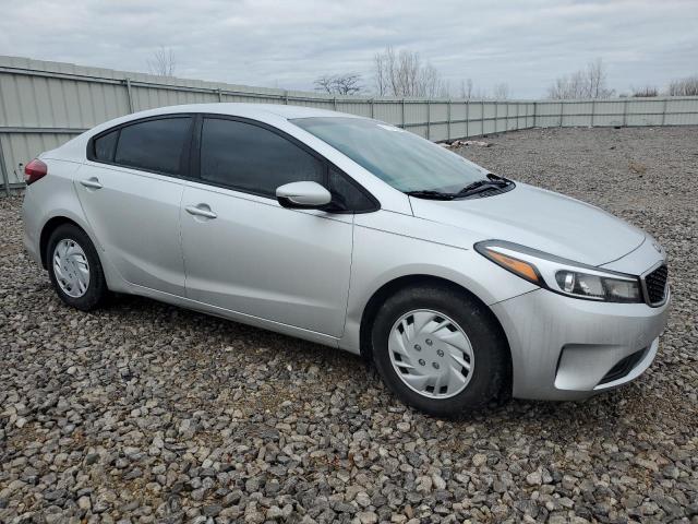 3KPFK4A78JE181199 | 2018 KIA forte lx