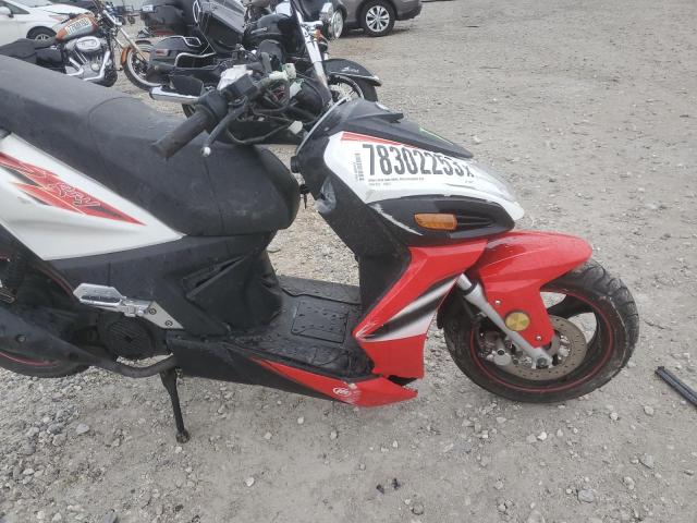 2017 VESPA SCOOTER LXATCK016HX000111