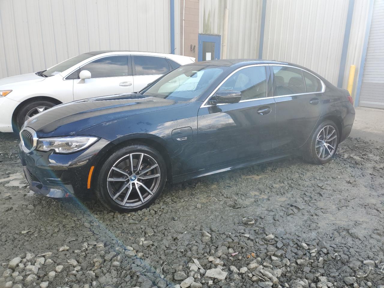 3MW5P9J06N8C65438 2022 BMW 330Xe