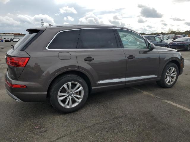 VIN WA1AHAF75KD045982 2019 Audi Q7, Premium no.3