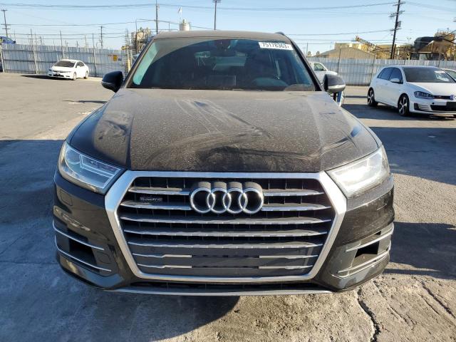 VIN WA1LAAF7XJD046041 2018 Audi Q7, Premium Plus no.5