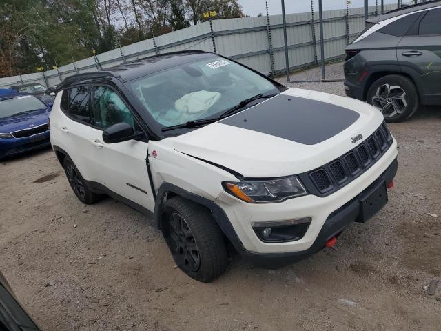 3C4NJDDB8KT722277 | 2019 JEEP COMPASS TR